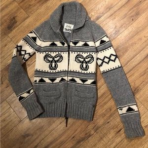 TNA | Lambswool Knit Sweater